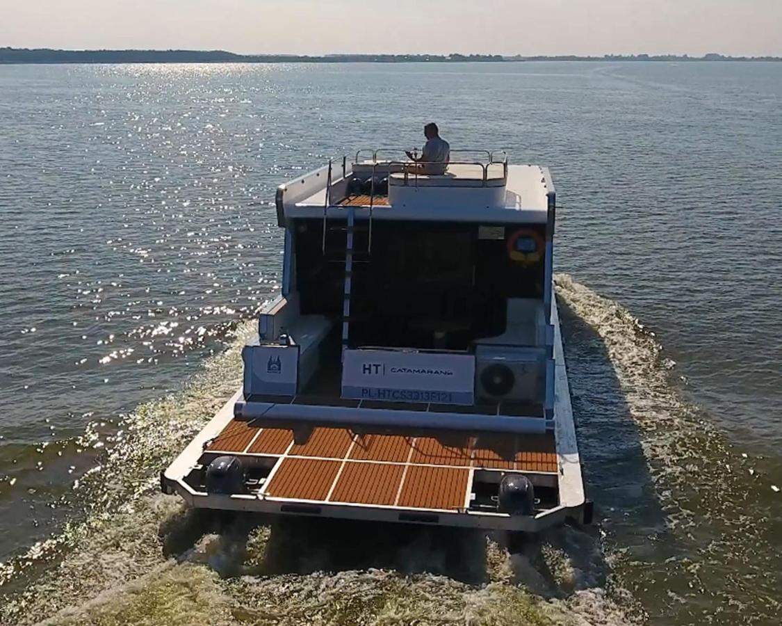 ホテル Hausboot Mit Traumlage In Luebeck-Travemuende エクステリア 写真